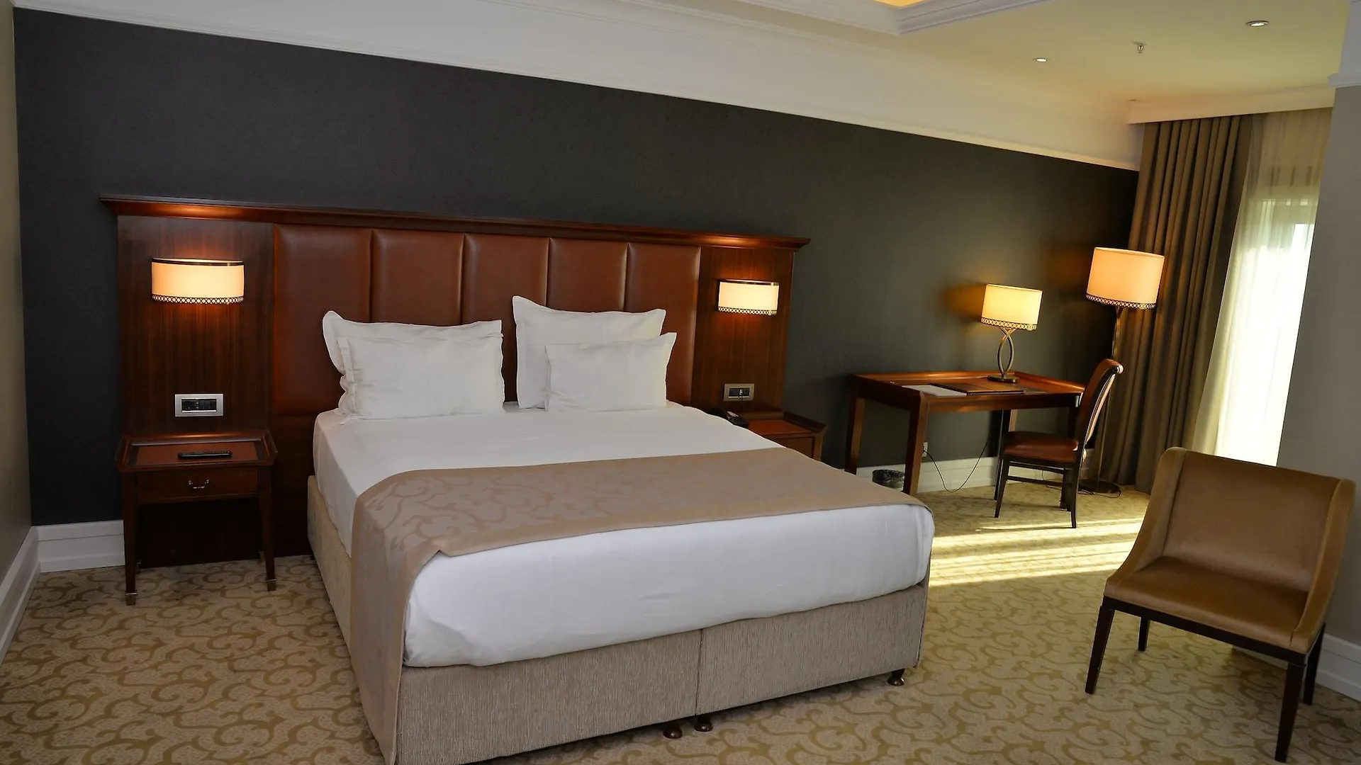 Retaj Royale Istanbul Otel