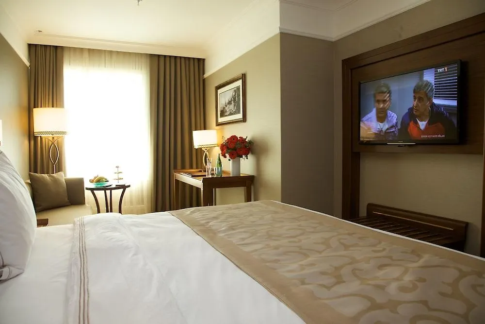 Retaj Royale Istanbul Otel